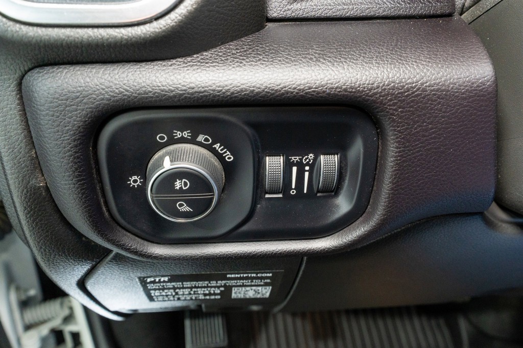 2023 RAM 2500 Image 30