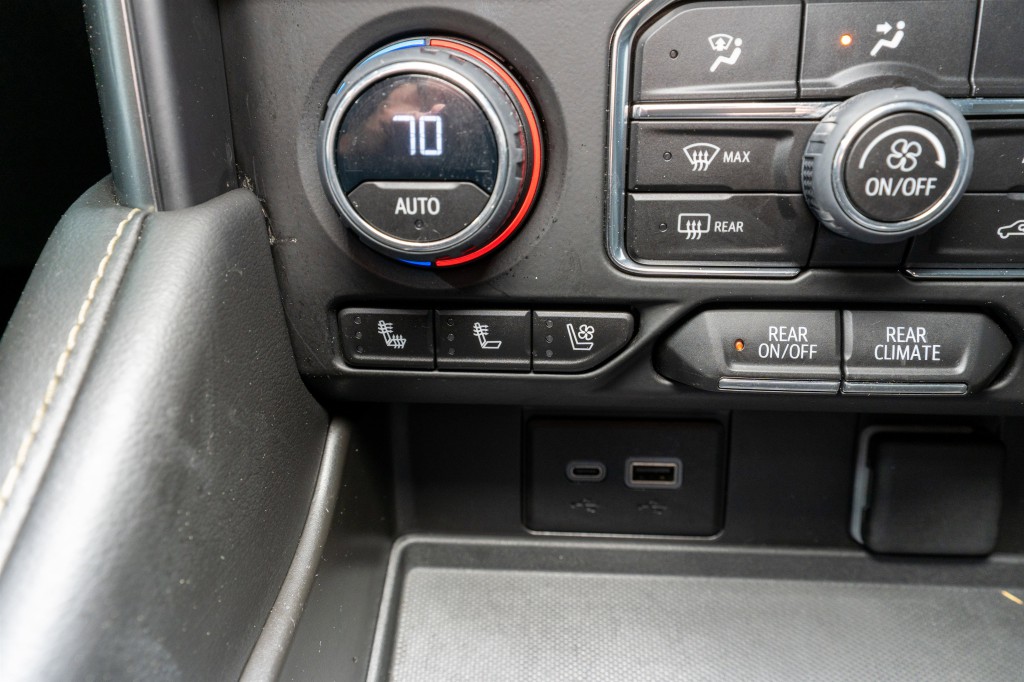 2023 Chevrolet Tahoe Image 21