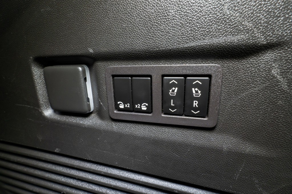 2023 Chevrolet Tahoe Image 34