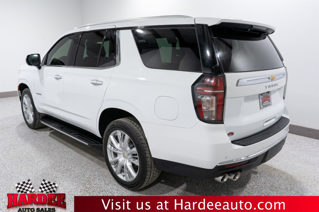 2023 Chevrolet Tahoe Image 3