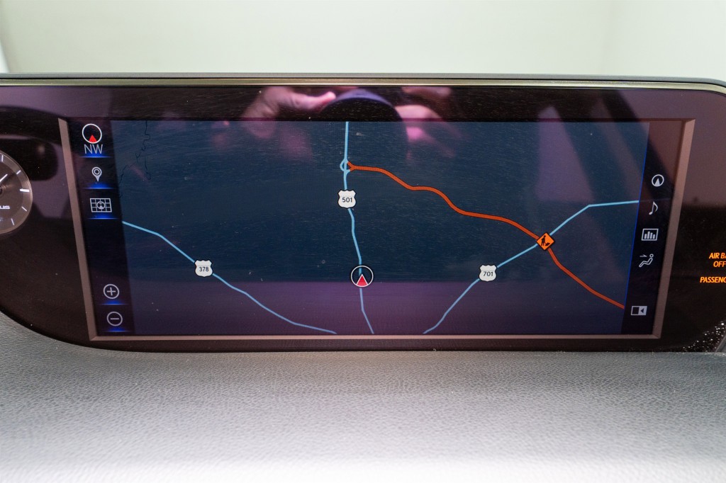 2019 Lexus ES Image 18