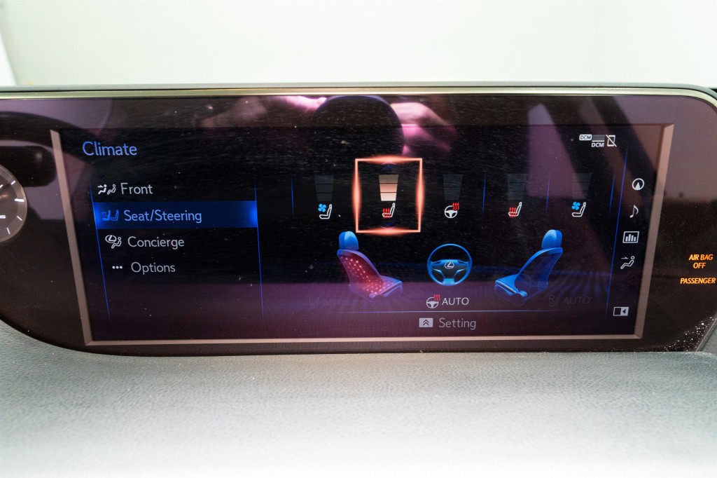 2019 Lexus ES Image 22