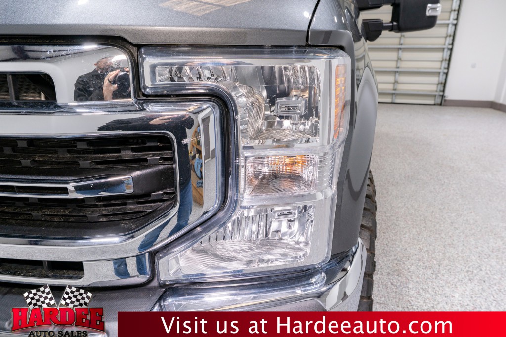 2022 Ford F-250 Image 8