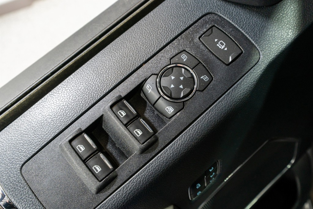 2022 Ford F-250 Image 16