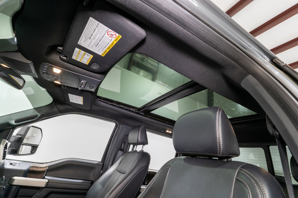 2022 Ford F-250 Image 19