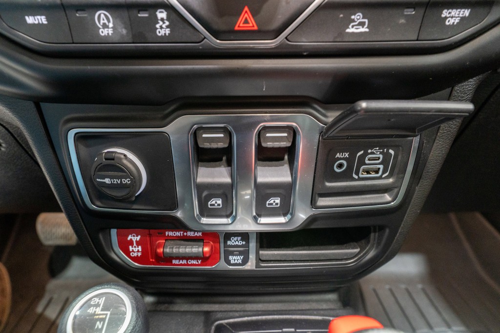 2022 Jeep Wrangler Image 19