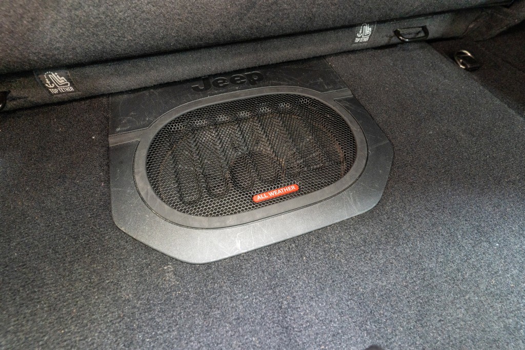 2022 Jeep Wrangler Image 32