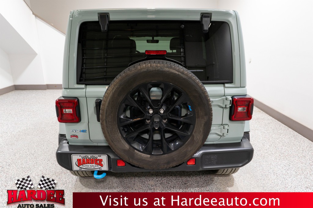 2023 Jeep Wrangler Image 4