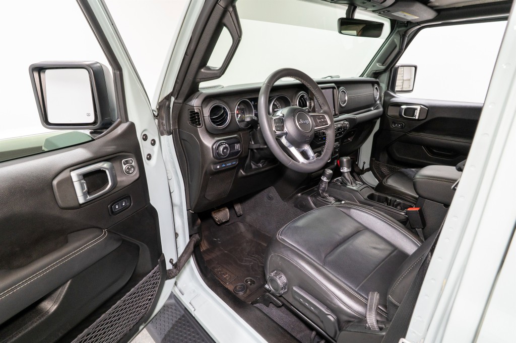 2023 Jeep Wrangler Image 12