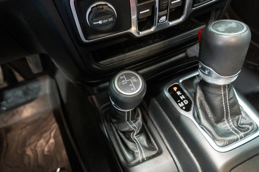 2023 Jeep Wrangler Image 23