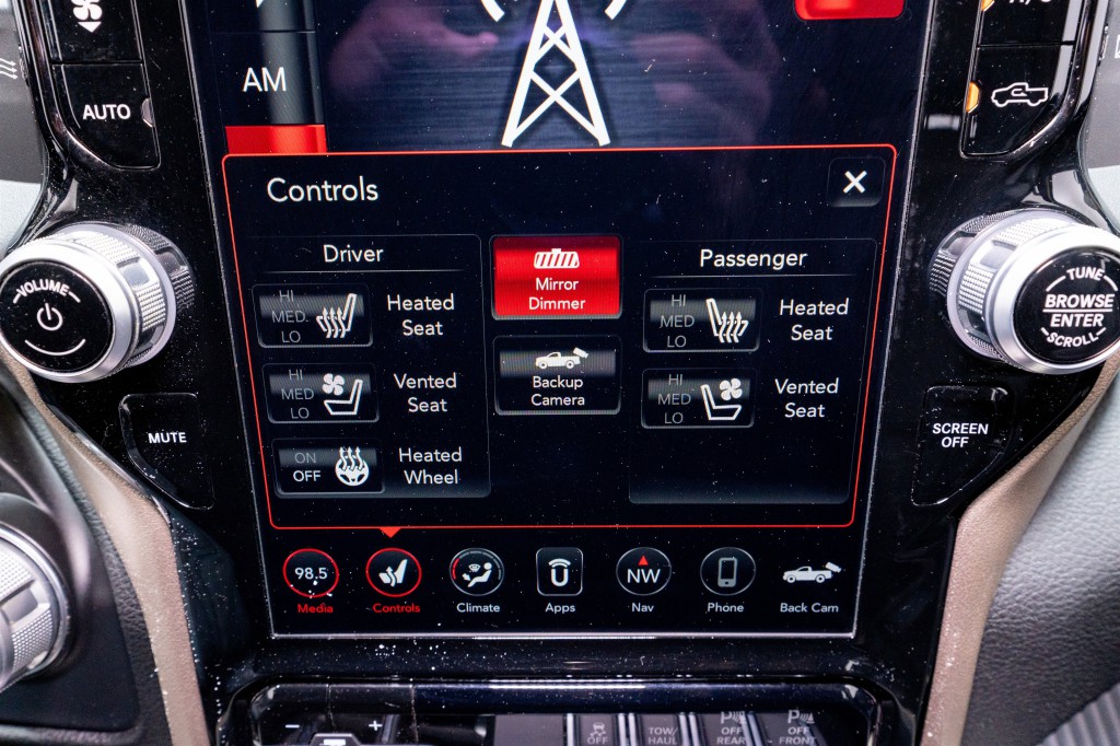 2020 RAM 1500 Image 21