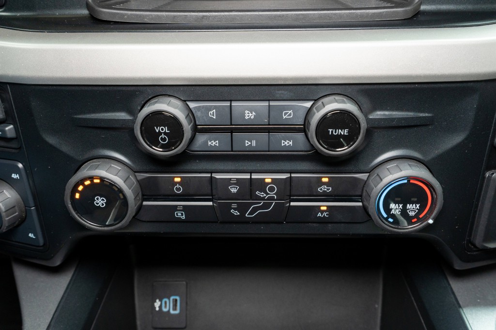 2023 Ford F-250 Image 25