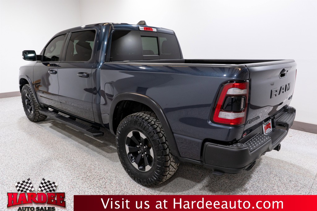 2020 RAM 1500 Image 3