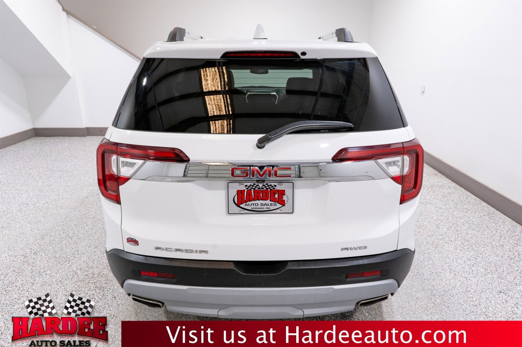 2023 GMC Acadia Image 4