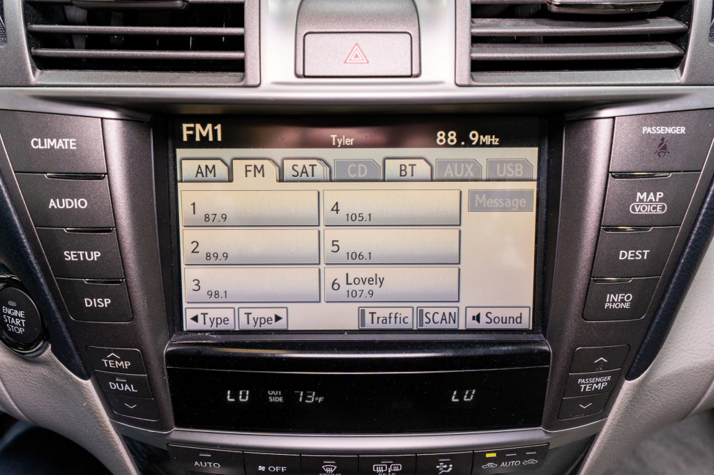 2012 Lexus LS 460 Image 19