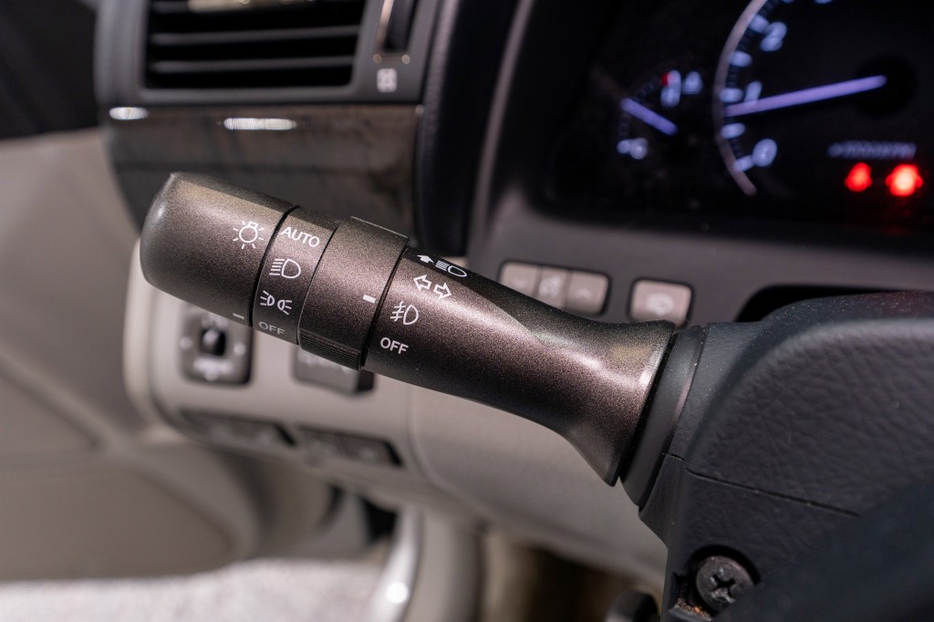 2012 Lexus LS 460 Image 32