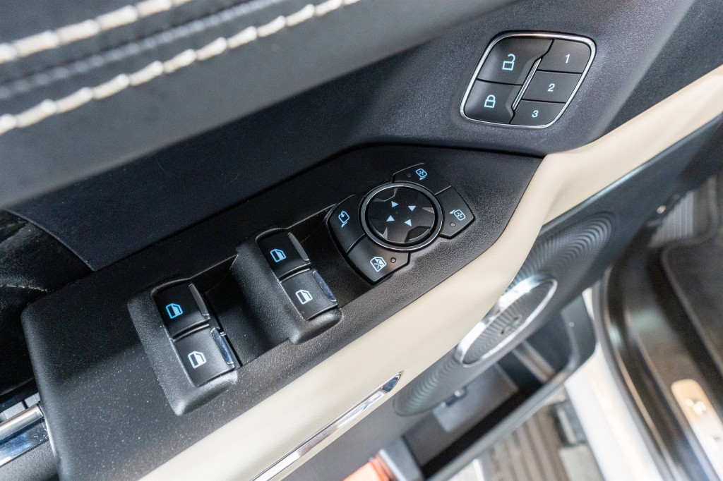 2020 Ford Expedition Image 16