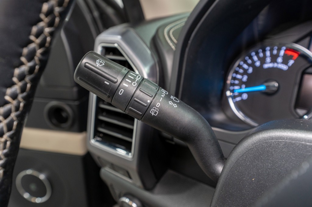 2020 Ford Expedition Image 32