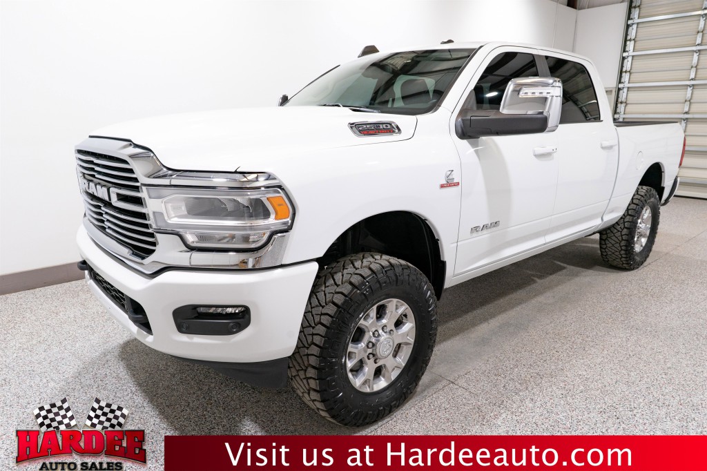 2024 RAM 2500 Image 2