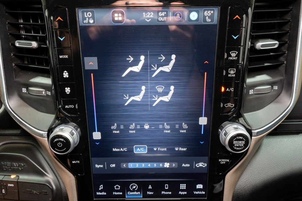 2024 RAM 2500 Image 22