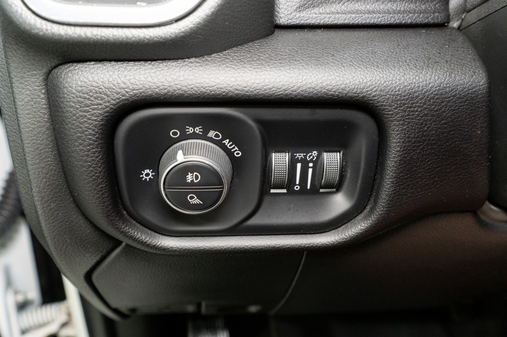 2024 RAM 2500 Image 32