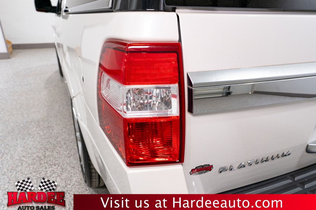 2016 Ford Expedition Image 9