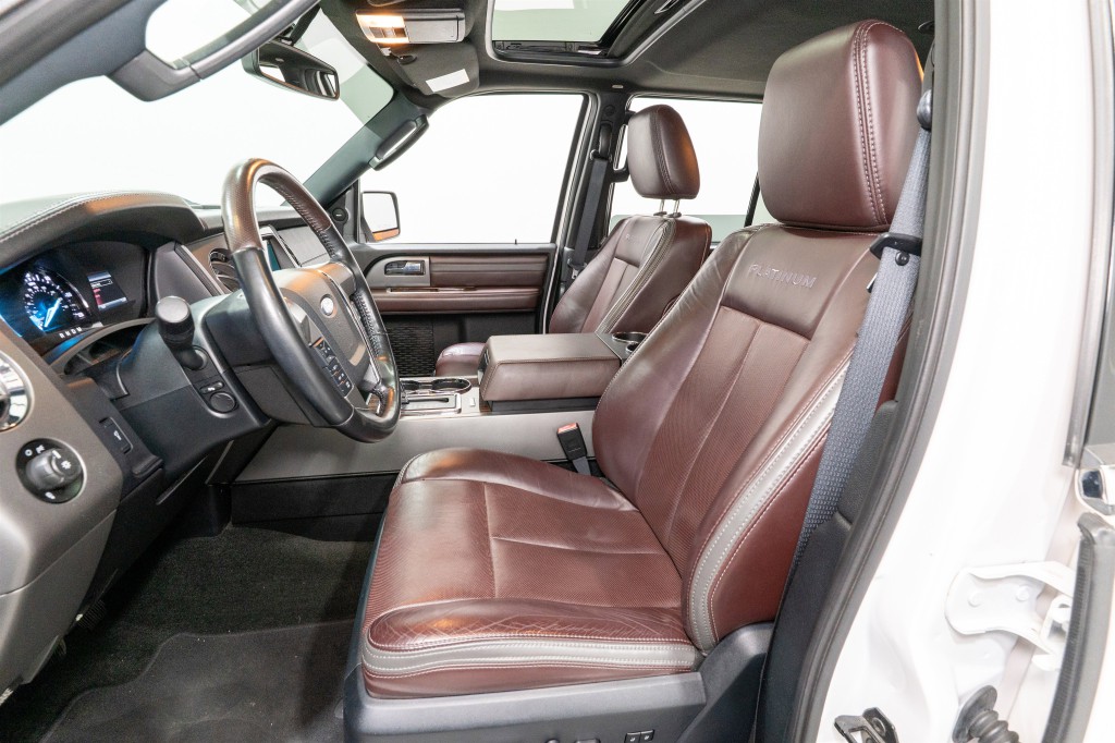 2016 Ford Expedition Image 16