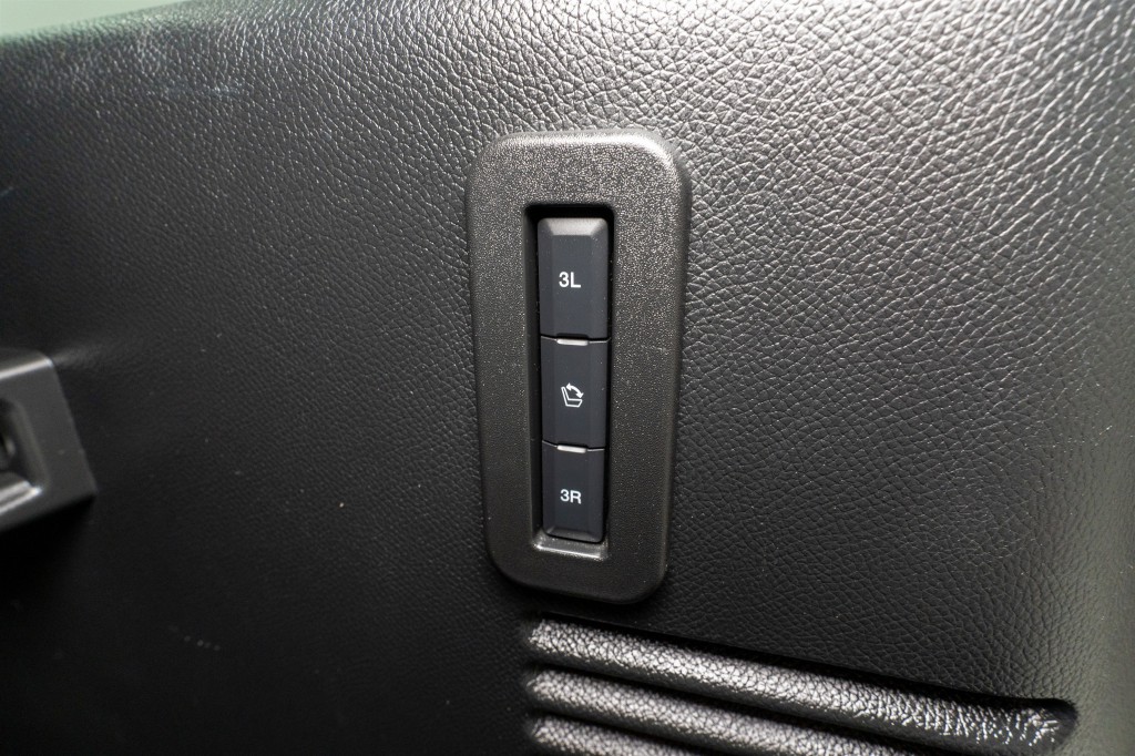 2016 Ford Expedition Image 35