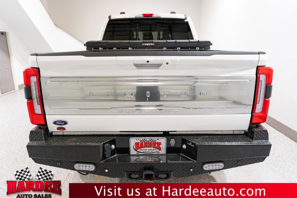 2024 Ford F-250 Image 4