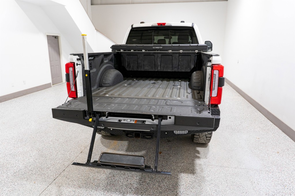 2024 Ford F-250 Image 11