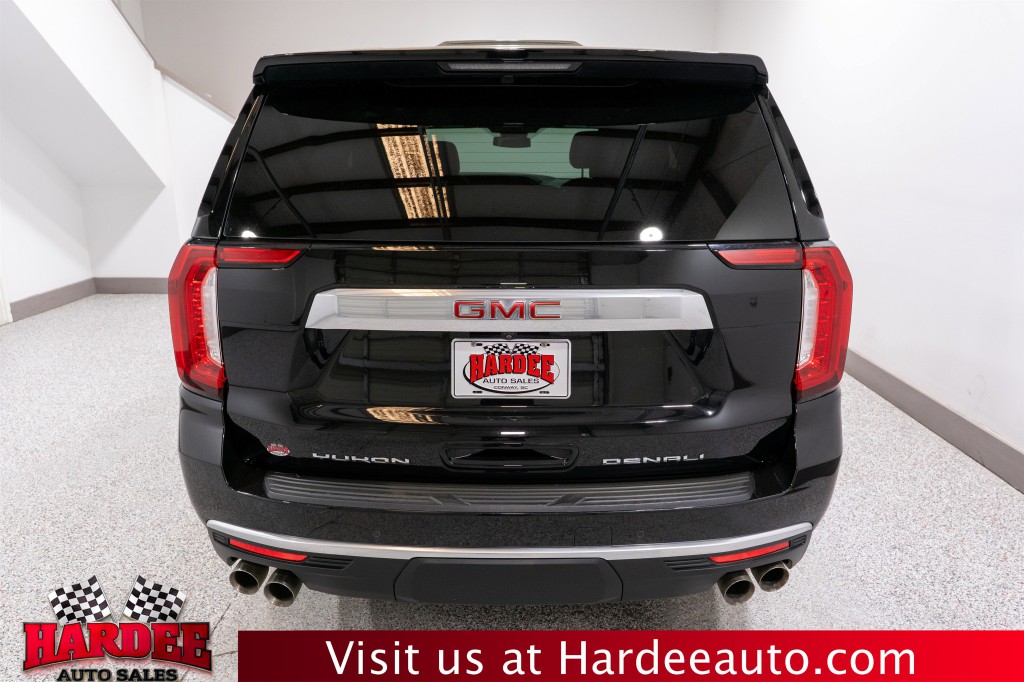 2023 GMC Yukon Image 4