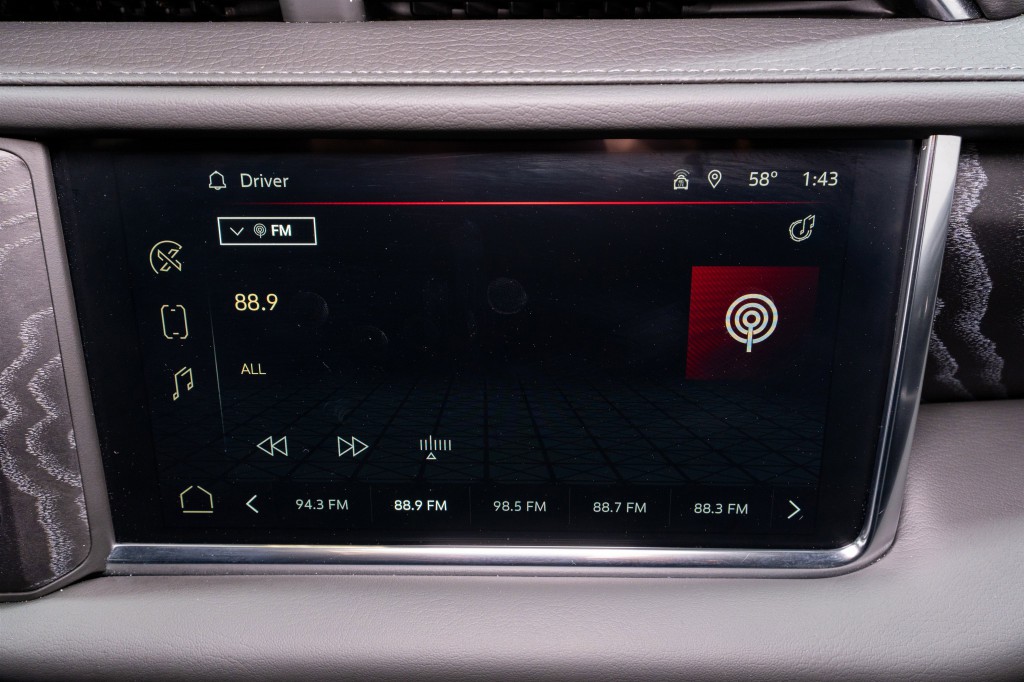 2023 GMC Yukon Image 18