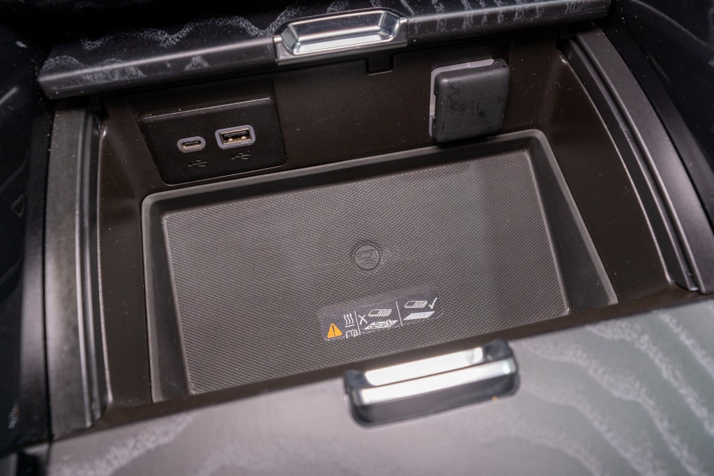 2023 GMC Yukon Image 24