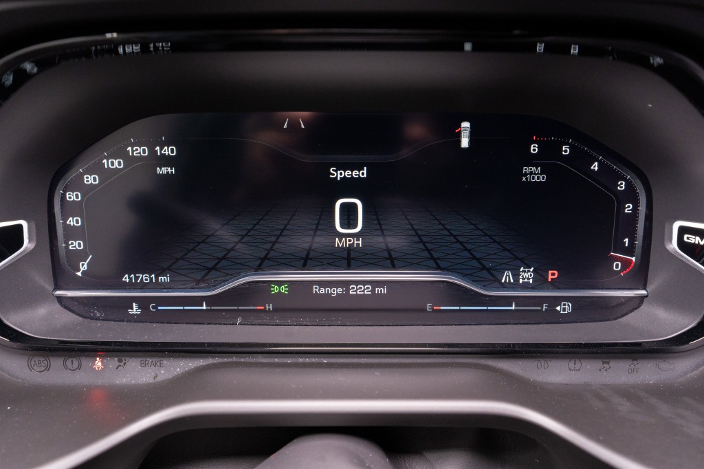 2023 GMC Yukon Image 26