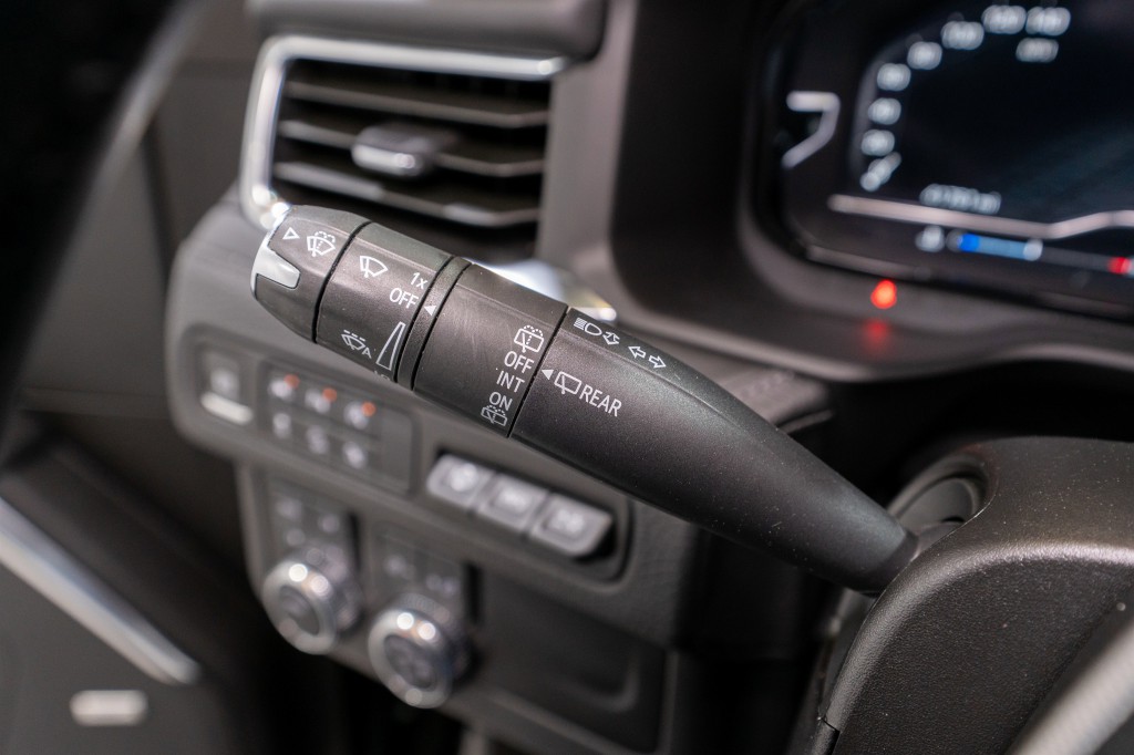 2023 GMC Yukon Image 29