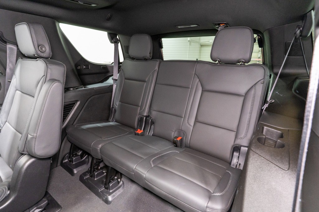 2023 GMC Yukon Image 34