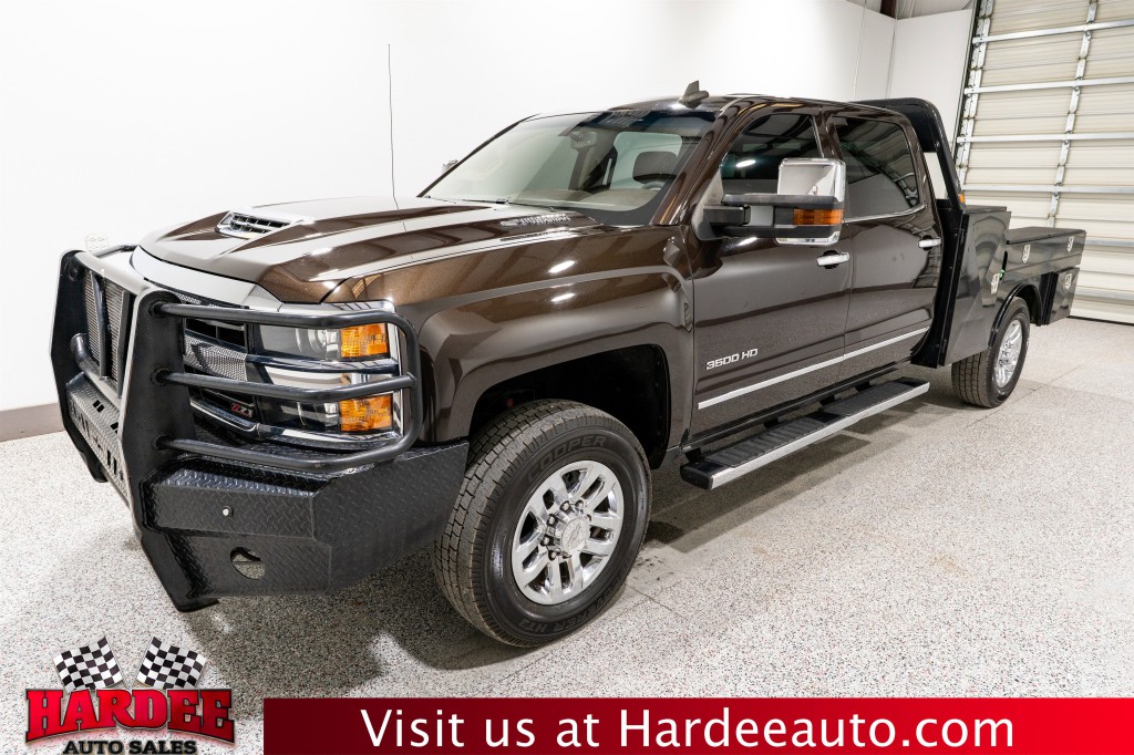 2018 Chevrolet Silverado 1500 Image 2