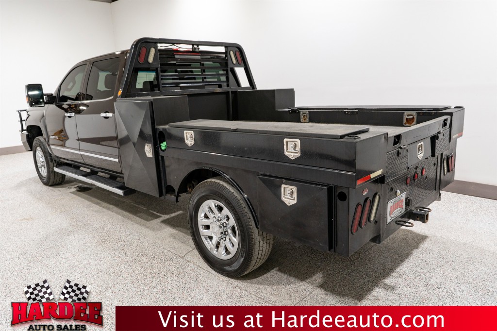 2018 Chevrolet Silverado 1500 Image 3