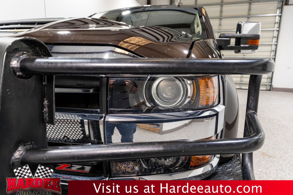 2018 Chevrolet Silverado 1500 Image 8