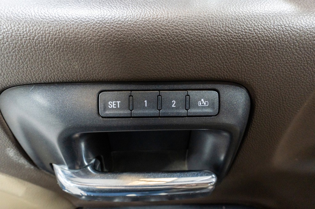 2018 Chevrolet Silverado 1500 Image 13