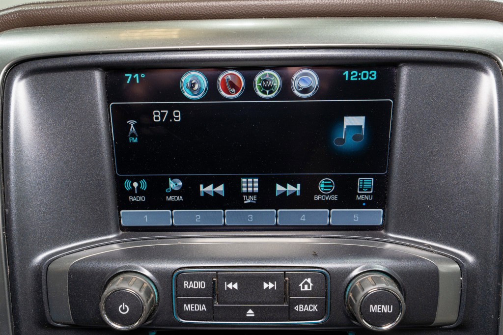 2018 Chevrolet Silverado 1500 Image 18