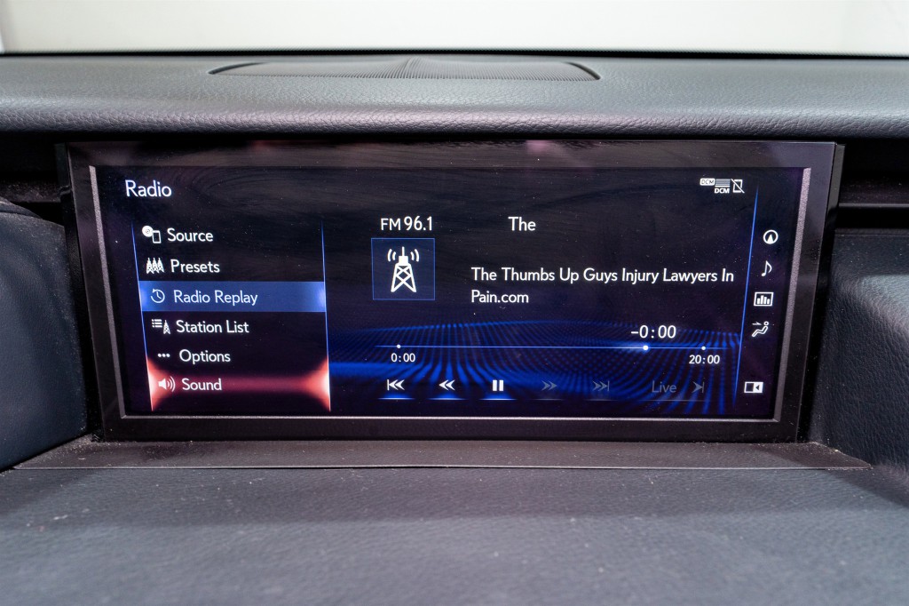 2019 Lexus RC Image 21