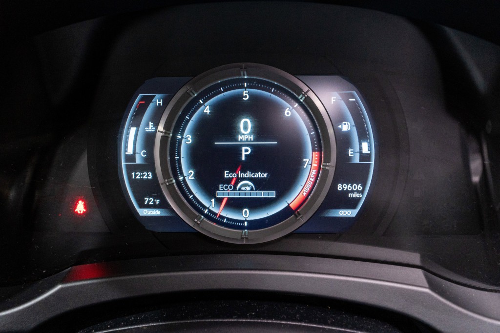 2019 Lexus RC Image 30