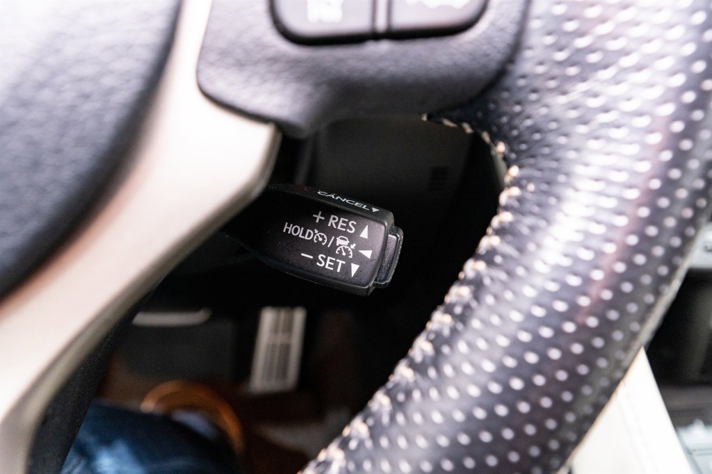 2019 Lexus RC Image 33