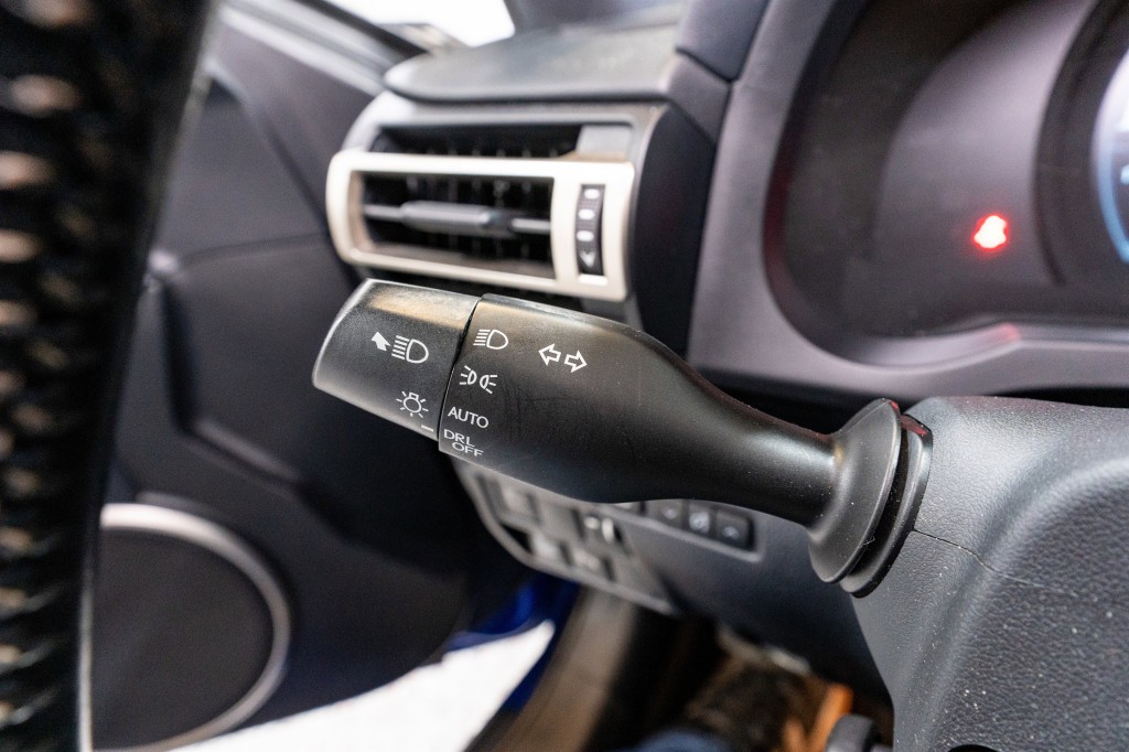 2019 Lexus RC Image 35