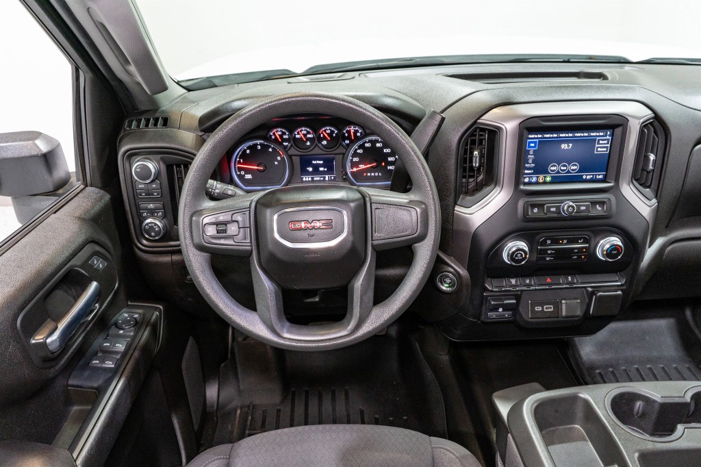 2024 GMC Sierra 3500 Image 12
