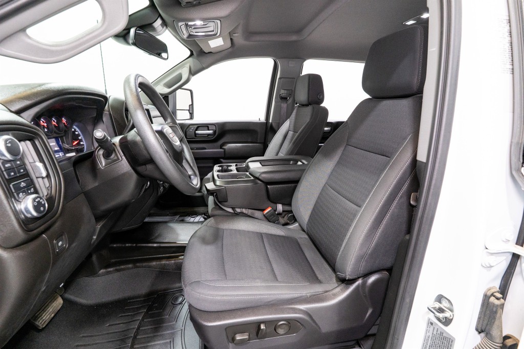 2024 GMC Sierra 3500 Image 15