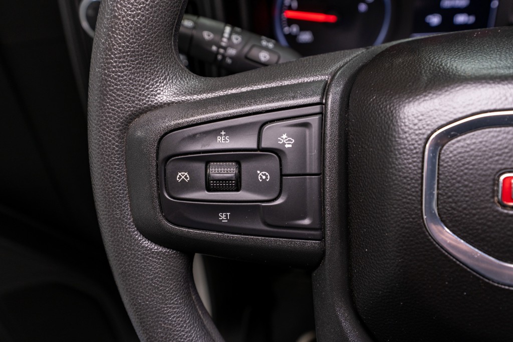 2024 GMC Sierra 3500 Image 24