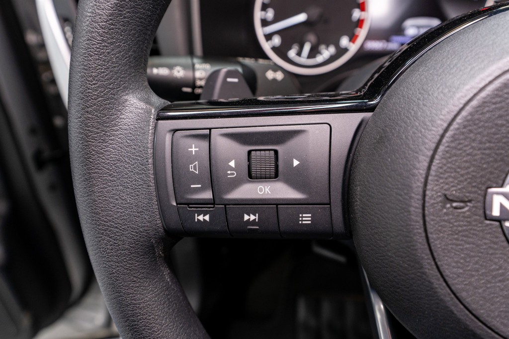 2023 Nissan Rogue Image 25