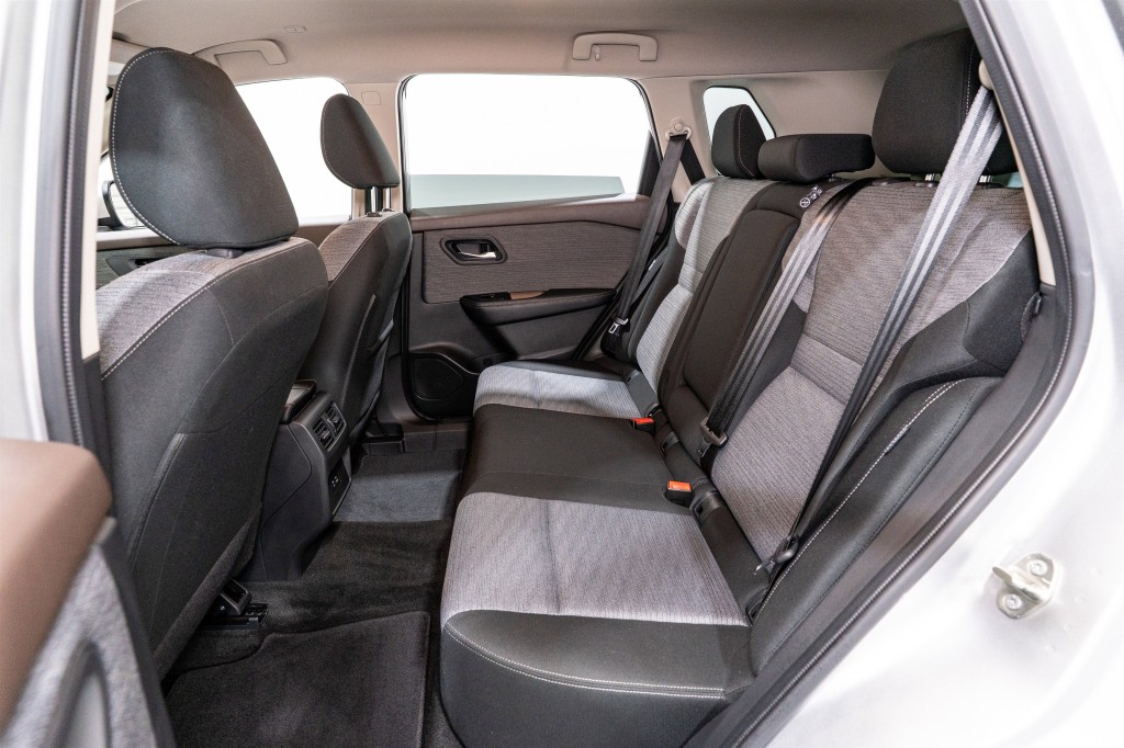 2023 Nissan Rogue Image 29